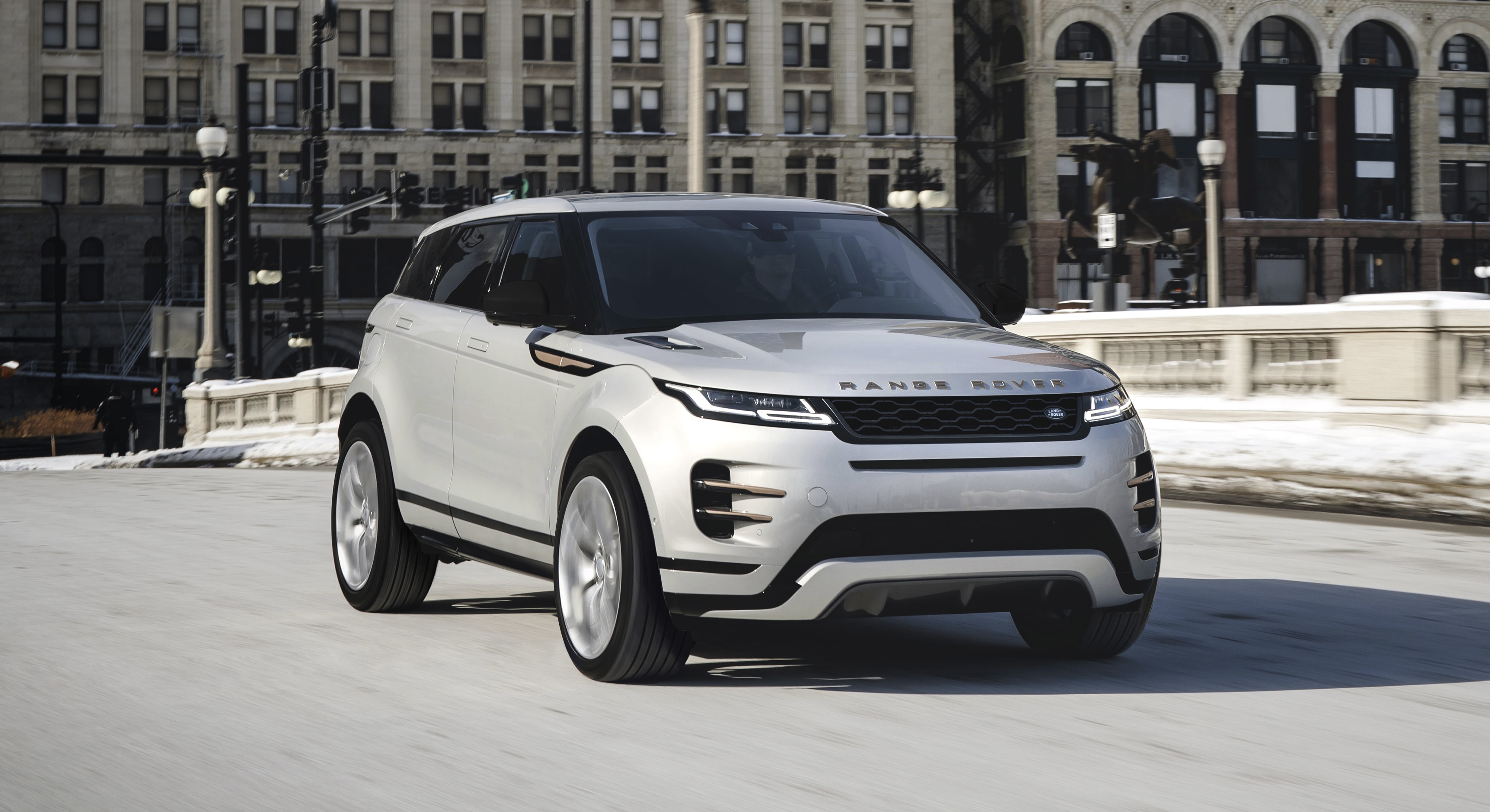 Range Rover Evoque front